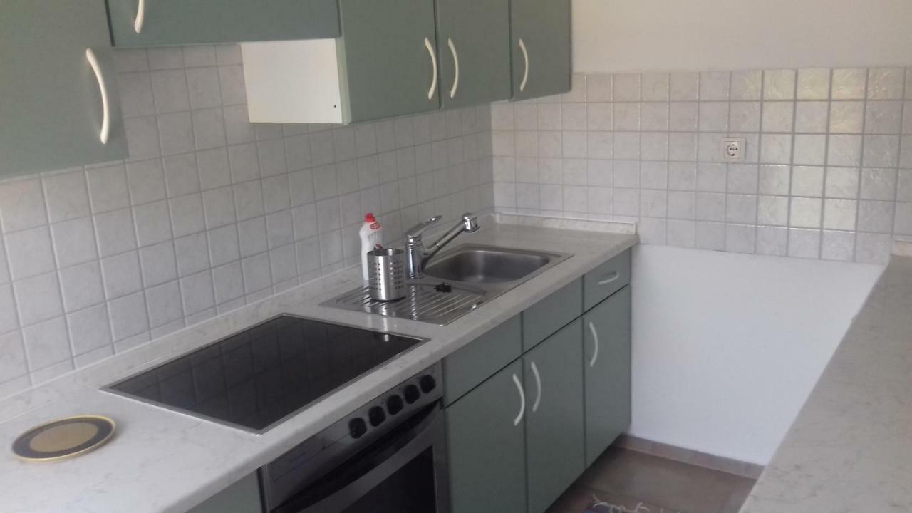 Apartman Jezidzic Каштела Экстерьер фото