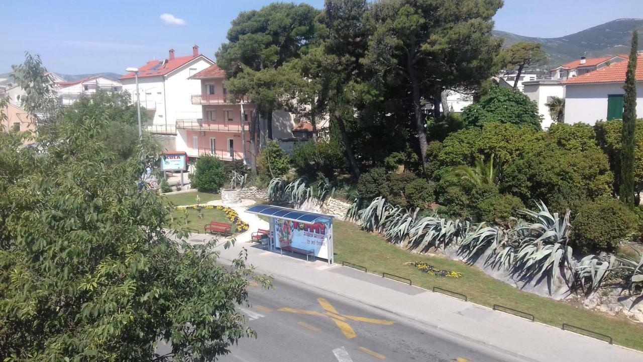 Apartman Jezidzic Каштела Экстерьер фото