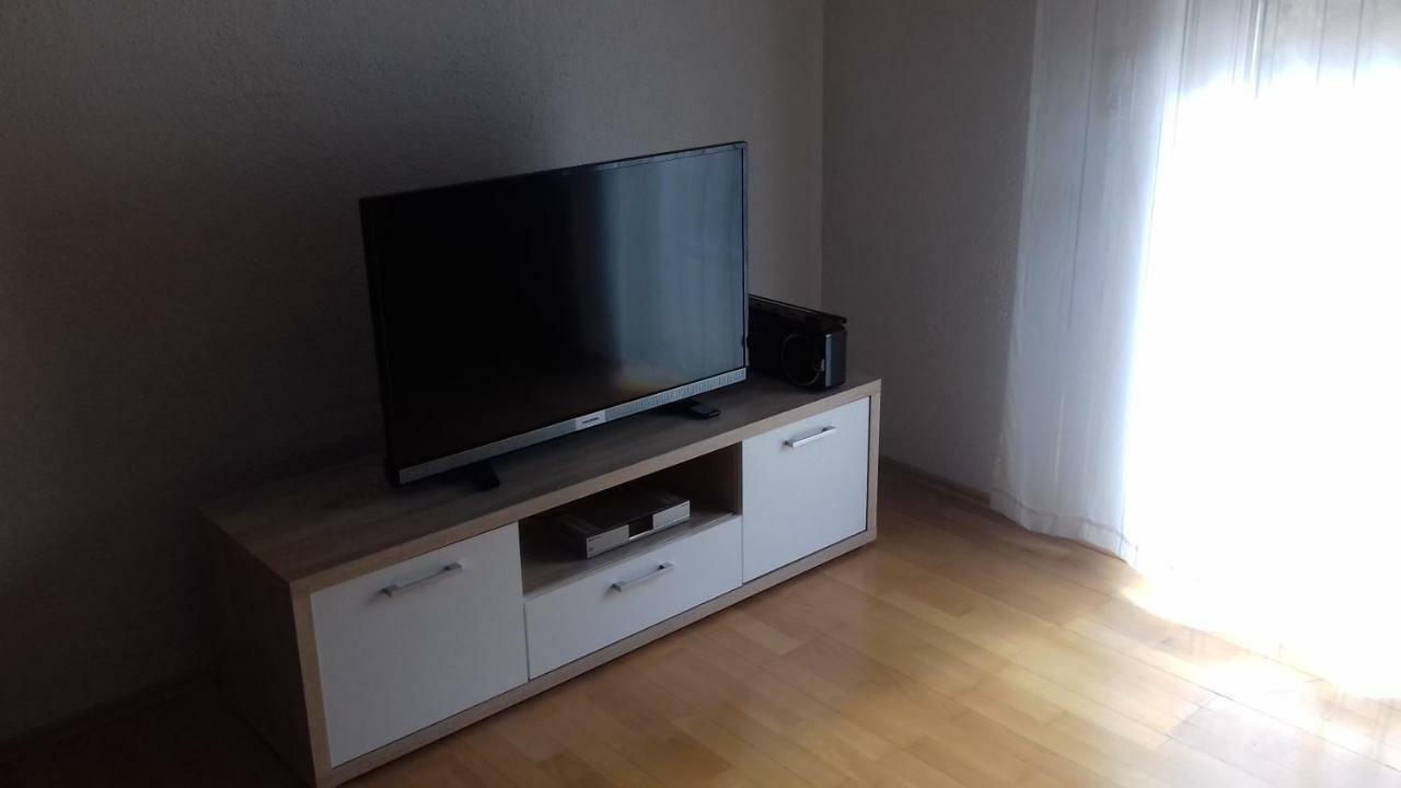 Apartman Jezidzic Каштела Экстерьер фото