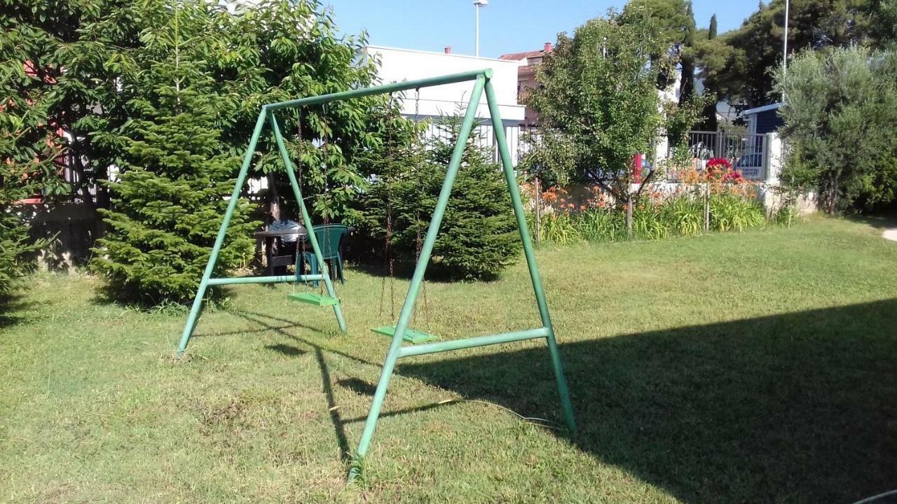 Apartman Jezidzic Каштела Экстерьер фото